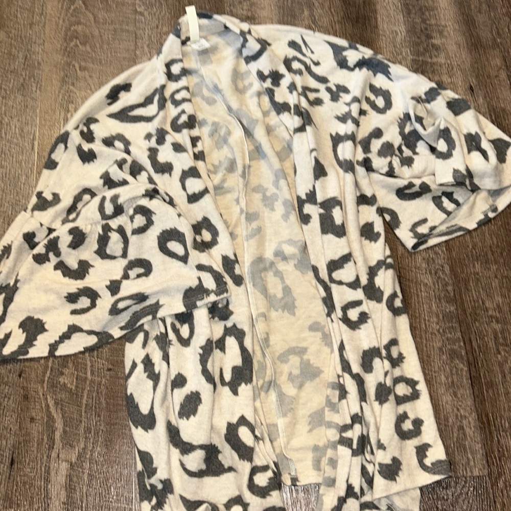 Leopard cardigan